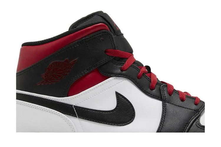 Кроссовки Air Jordan 1 Mid 'Gym Red Black Toe'