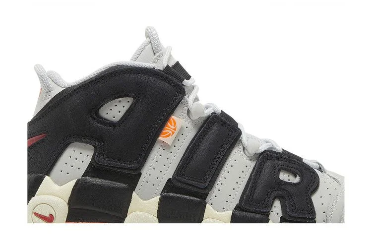 Krossovki-Nike-Air-More-Uptempo-GS-Hoops-1