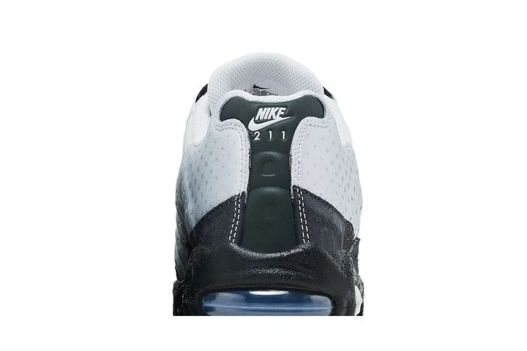 nike-air-max-95-og-211-iq3363-025_7