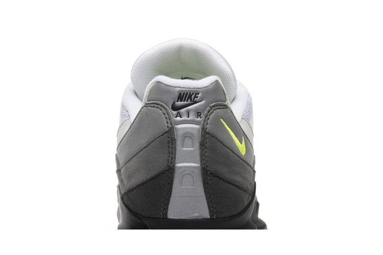Кроссовки NikeCourt Vapor RF x Air Max 95 'Neon'