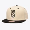 Mitchell-Ness-Off-White-Seattle-Mariners-Cooperstown-Collection-Snapback-Hat-100x100