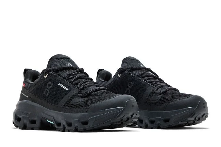Krossovki-ON-Wmns-Cloudrock-Low-Waterproof-Triple-Black-7