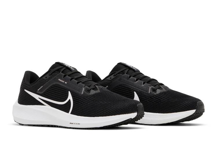 air-zoom-pegasus-40-black-white-dv3853-001_07