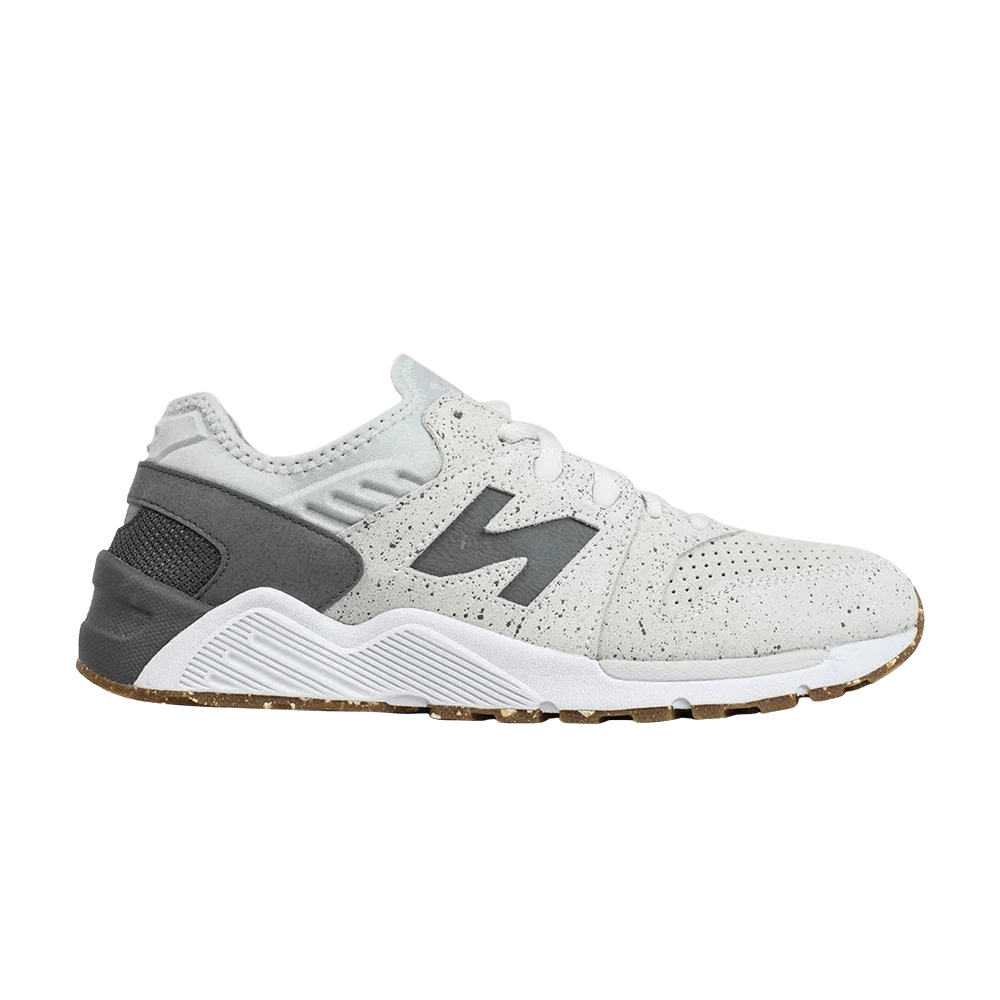Krossovki-New-Balance-009-Speckled-Suede