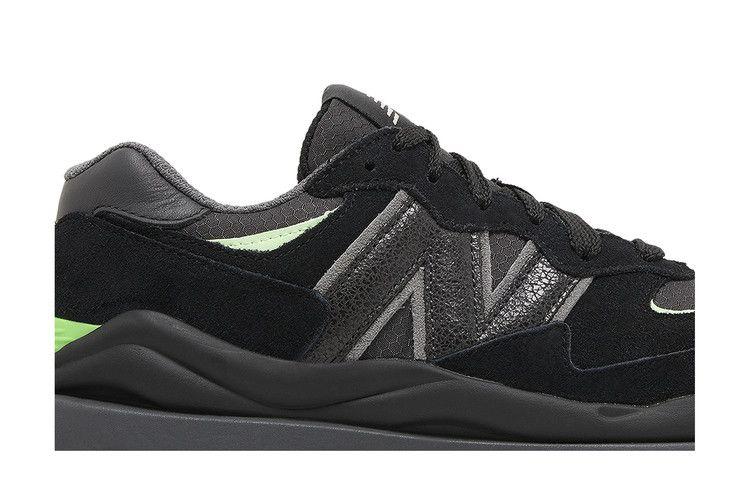 Кроссовки New Balance 57/40 'Wonderland Pack - Black Green Glow'