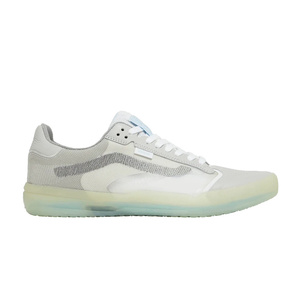 Krossovki-Vans-Evdnt-Ultimate-Waffle-Grey