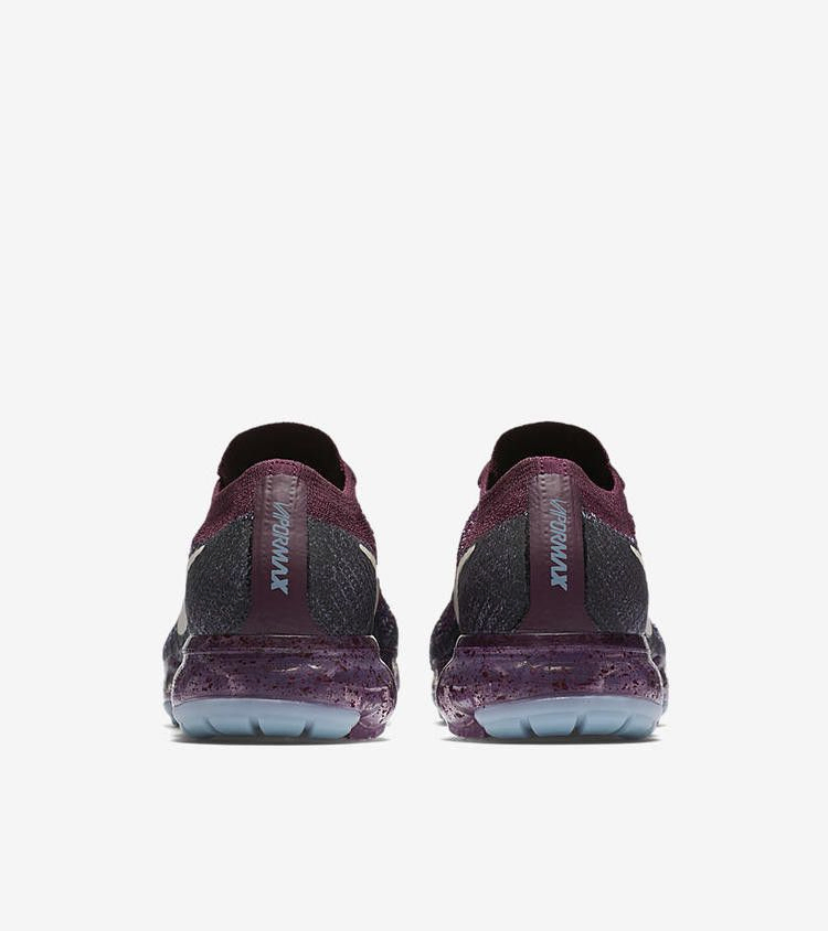 wmns-air-vapormax-bordeaux-899472-602_03