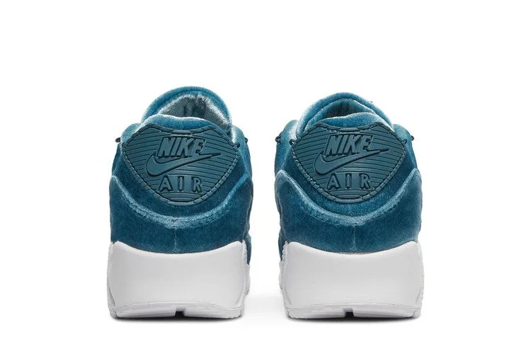 Кроссовки Nike Wmns Air Max 90 'Lucky Charms'