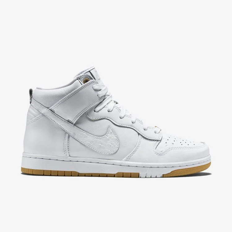 Кроссовки Nike Dunk Comfort Premium QS 'White Pack'