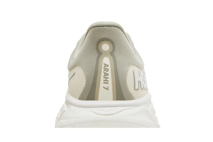 Кроссовки HOKA Arahi 7 2E Wide 'Oat Milk Barley'