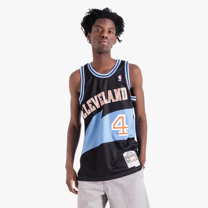 1997-98-Cleveland-Cavaliers-Shawn-Kemp-4-Swingman-Hardwood-Classics-Black-Jersey-1