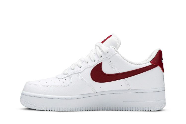 Кроссовки Nike Wmns Air Force 1 '07 'White Noble Red'