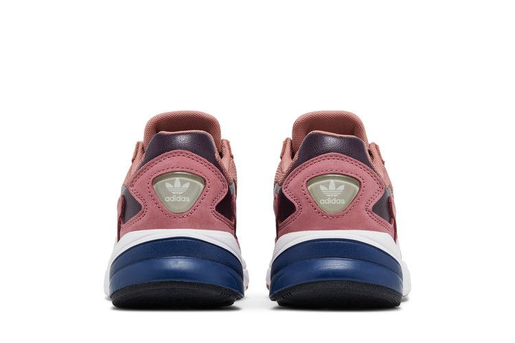 wmns-falcon-raw-pink-d96700_05