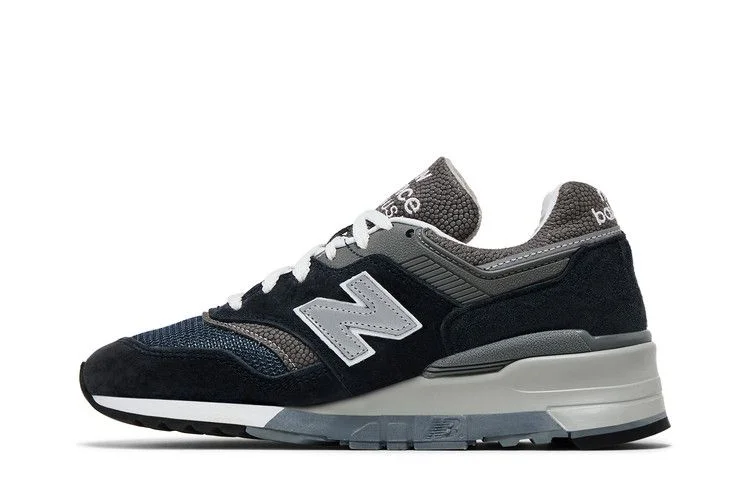 Krossovki-New-Balance-997-Navy-White-2