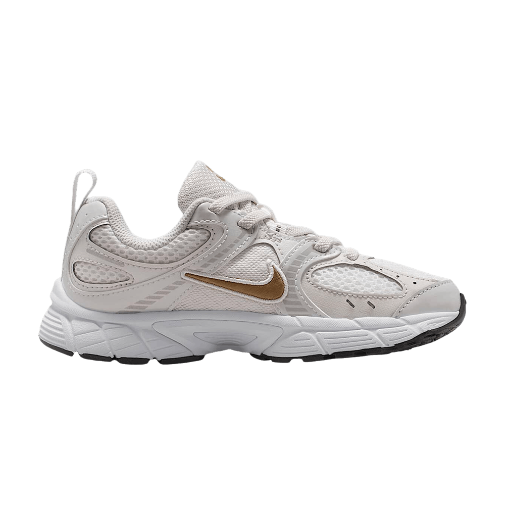 Кроссовки Nike V5 RNR PS 'Photon Dust Metallic Gold'
