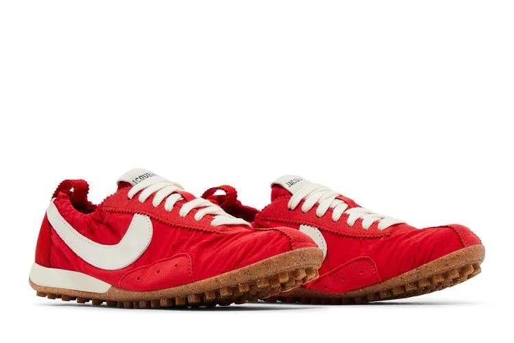 Krossovki-Jacquemus-x-Nike-Wmns-Moon-Shoe-SP-University-Red-7