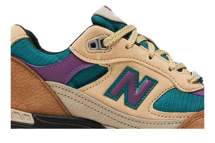 palace-x-wmns-991-made-in-england-taos-taupe-grape-w991pal_01