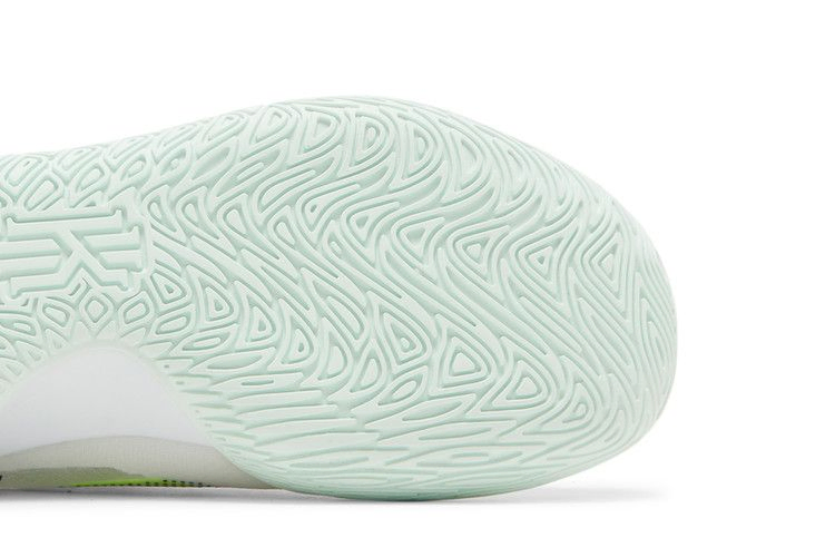 Кроссовки Nike Kyrie Flytrap 5 EP 'White Volt'