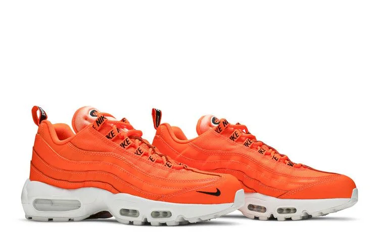 Krossovki-Nike-Air-Max-95-Premium-Overbranded-7