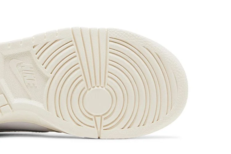 Krossovki-Nike-Dunk-Low-GS-Phantom-Light-Silver-4