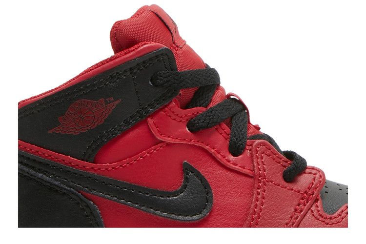 air-jordan-1-mid-td-gym-red-black-640735-660_01