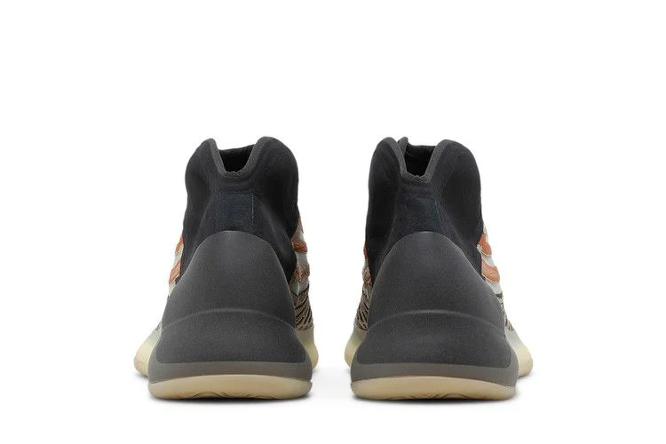 Krossovki-adidas-Yeezy-Quantum-Flash-Orange-5