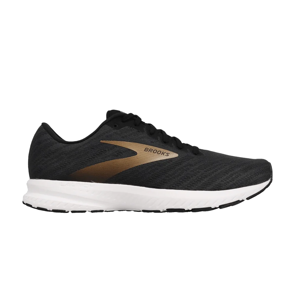 Krossovki-Brooks-Launch-7-Wide-Black-Gold