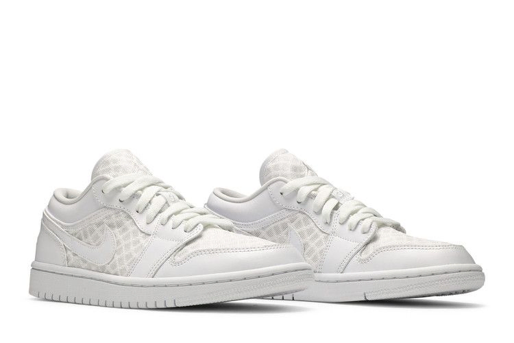 wmns-air-jordan-1-low-breathe-triple-white-dc9508-100_07