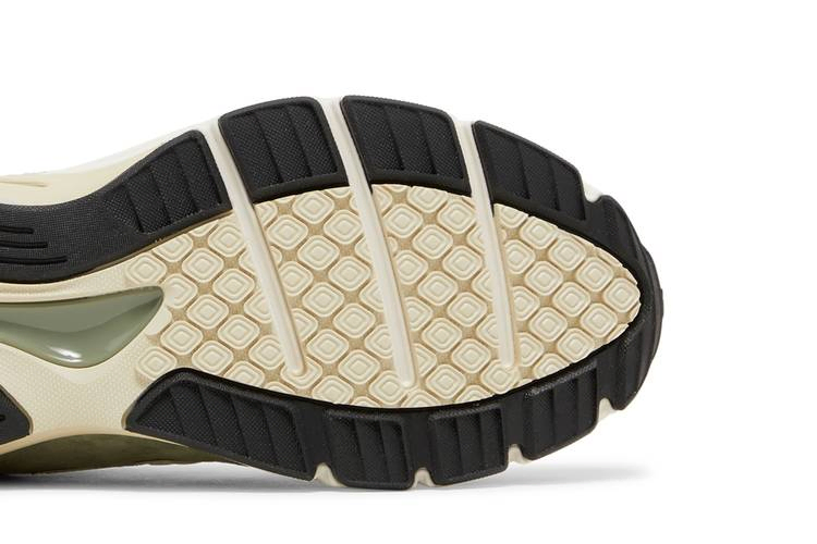 Кроссовки Teddy Santis x New Balance 990v4 Made in USA 'Olive Incense'