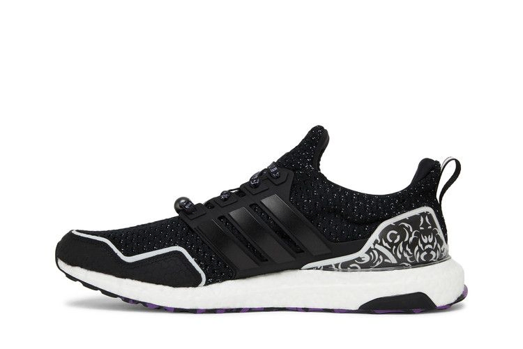 Кроссовки Marvel x adidas UltraBoost 5.0 'Black Panther'