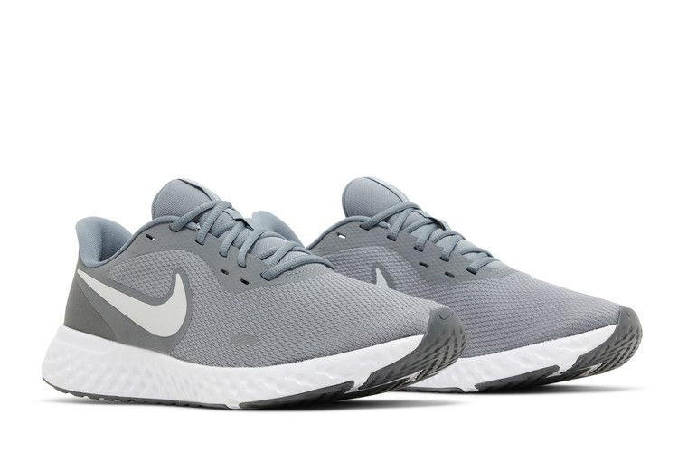 revolution-5-cool-grey-bq3204-005_07