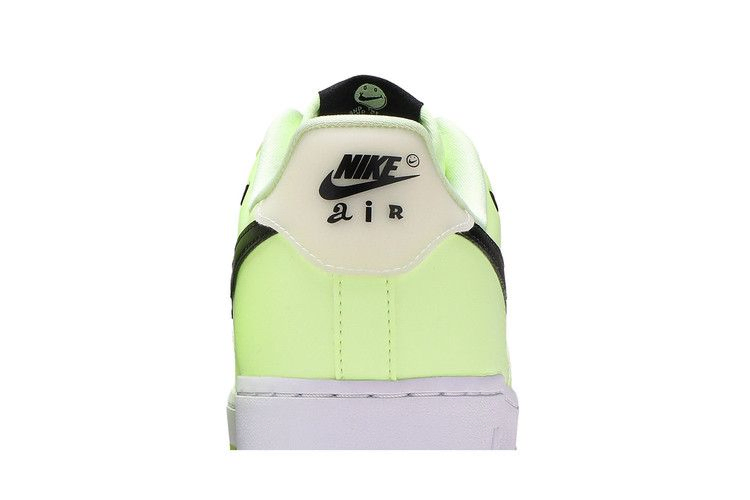 Кроссовки Nike Wmns Air Force 1 '07 LX 'Barely Volt'