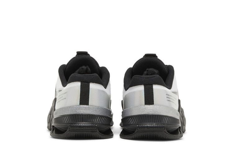 Кроссовки Nike Wmns Metcon 8 Premium 'White Black Iridescent'