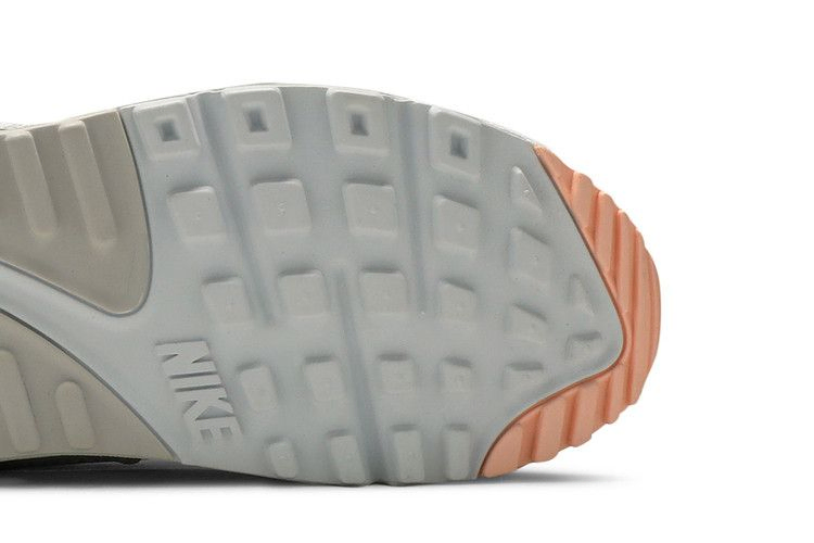 Кроссовки Nike Wmns Air Max 90 SE 'Summit White Light Bone'