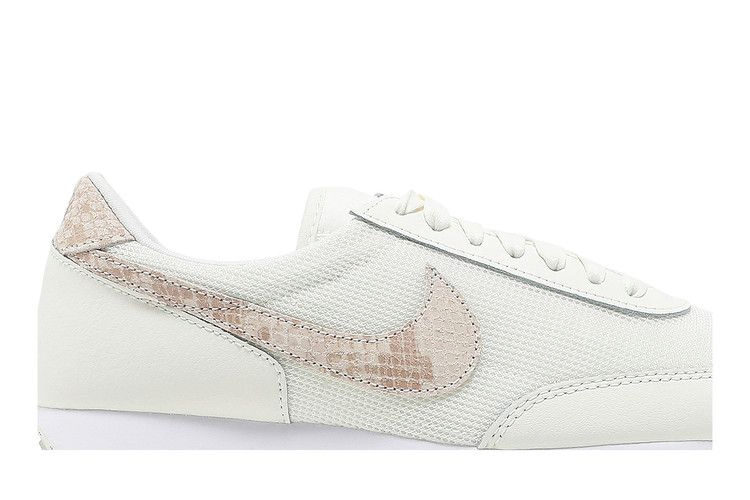 wmns-daybreak-sail-snakeskin-dh4262-100_01