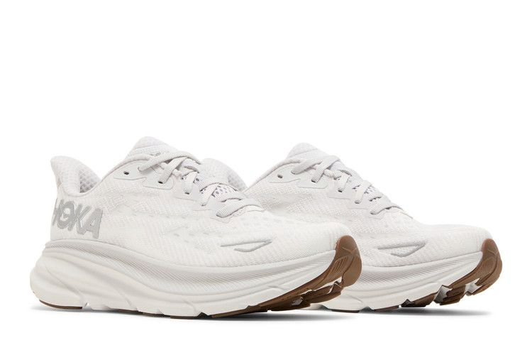 clifton-9-triple-white-1127895-wwh_07