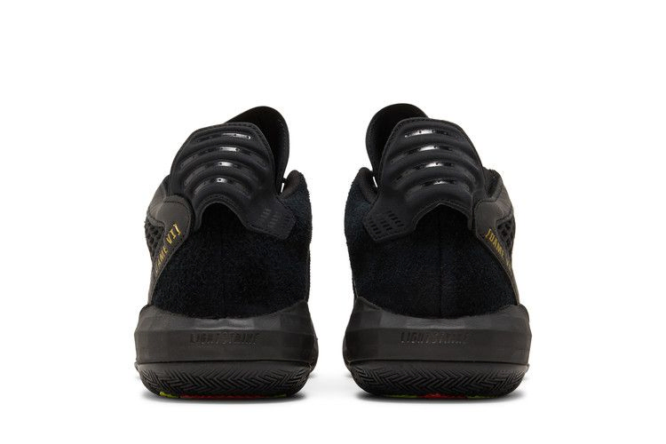 Кроссовки Adidas Dame 6 Leather GCA 'Black Gold'