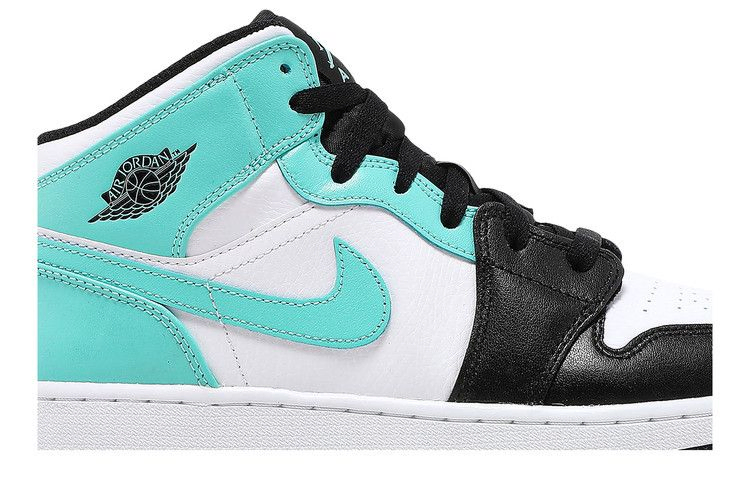 air-jordan-1-mid-gs-tropical-twist-554725-132_01
