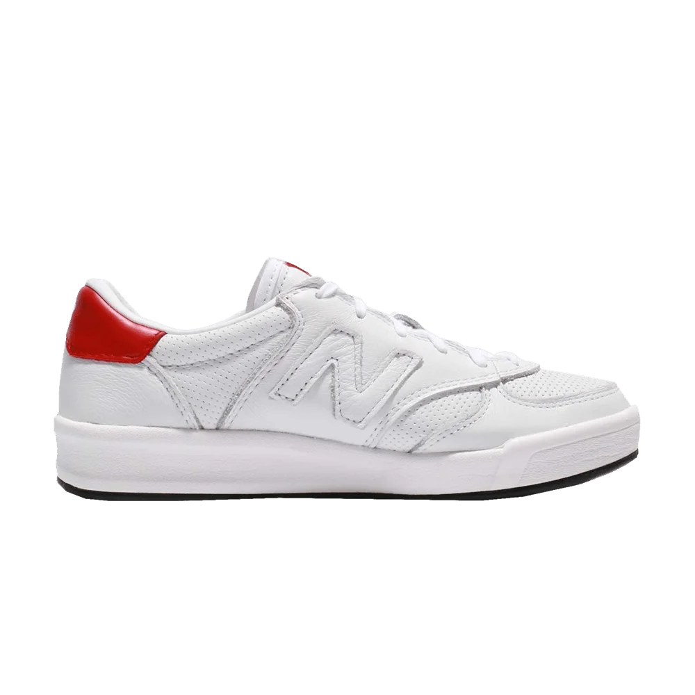 Krossovki-New-Balance-300-White-Black-Red