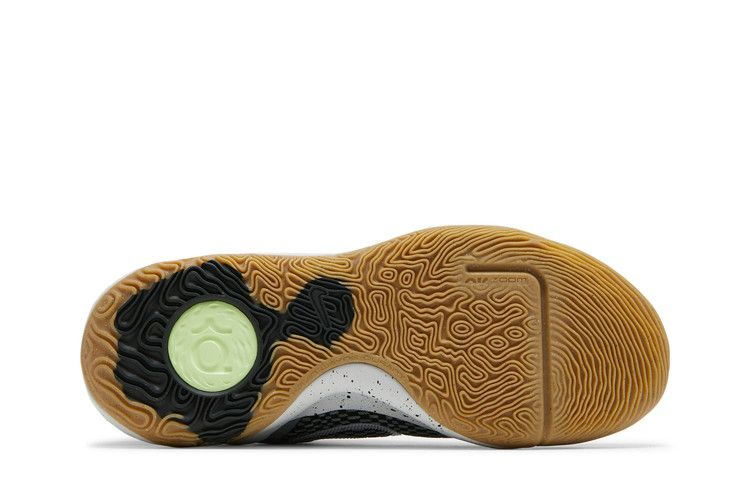 kd-trey-5-ix-smoke-grey-cw3400-003_03