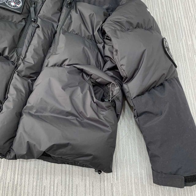 The-North-Face-7SE-Himalayan-Parka-GORE-TEX-Black-5