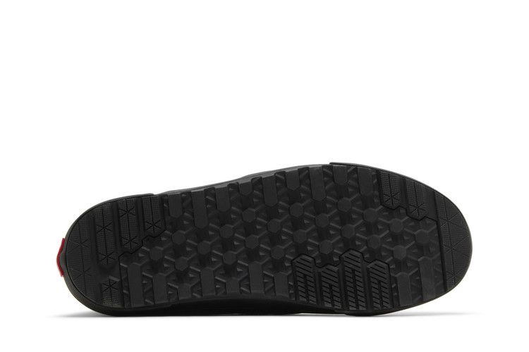 Vans Sk8-Hi MTE-2 'Triple Black'