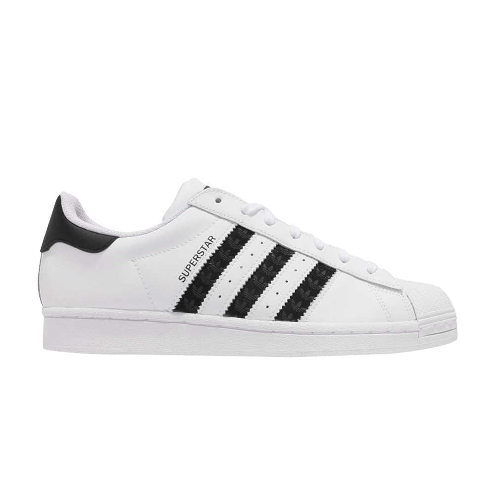 superstar-logo-stripes-white-black-h68101