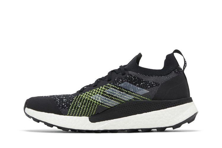terrex-two-ultra-primeblue-black-solar-yellow-h69066_02