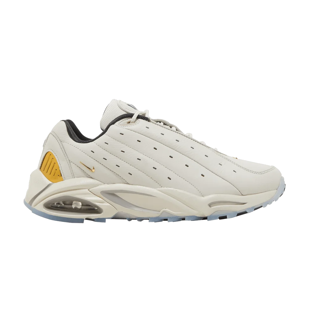 Krossovki-NOCTA-x-Nike-Hot-Step-Air-Terra-Champagne
