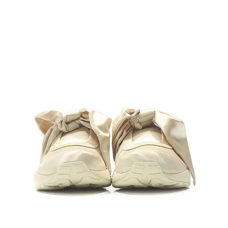 Krossovki-Fenty-x-Puma-Wmns-Bow-Pink-Tint-1