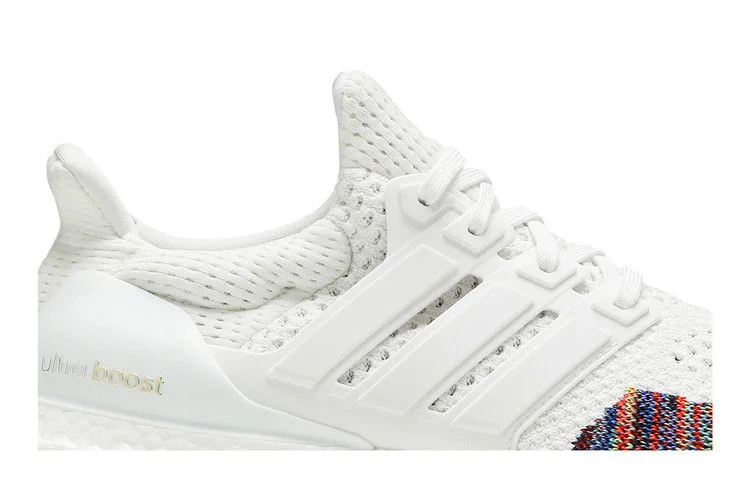 Кроссовки adidas UltraBoost 1.0 Retro 'White Multi'