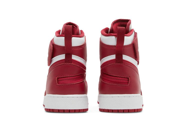 Кроссовки Air Jordan 1 High FlyEase GS 'Cardinal Red'