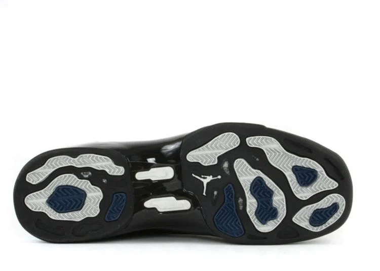 Krossovki-Air-Jordan-17-OG-Low-Black-Chrome-4