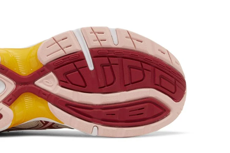 Кроссовки ASICS Wmns Gel 1130 'Birch Cranberry'